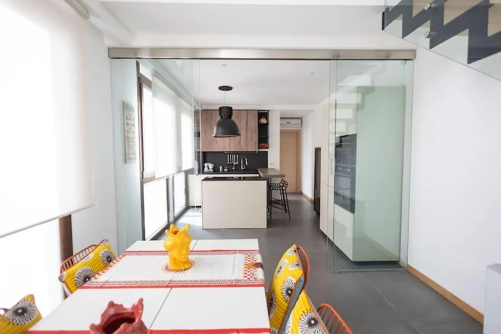 Iflat Corte Seralcadi Palermo Apartamento